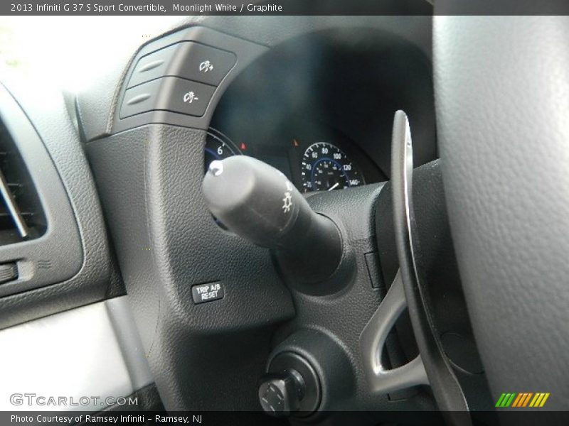 Moonlight White / Graphite 2013 Infiniti G 37 S Sport Convertible