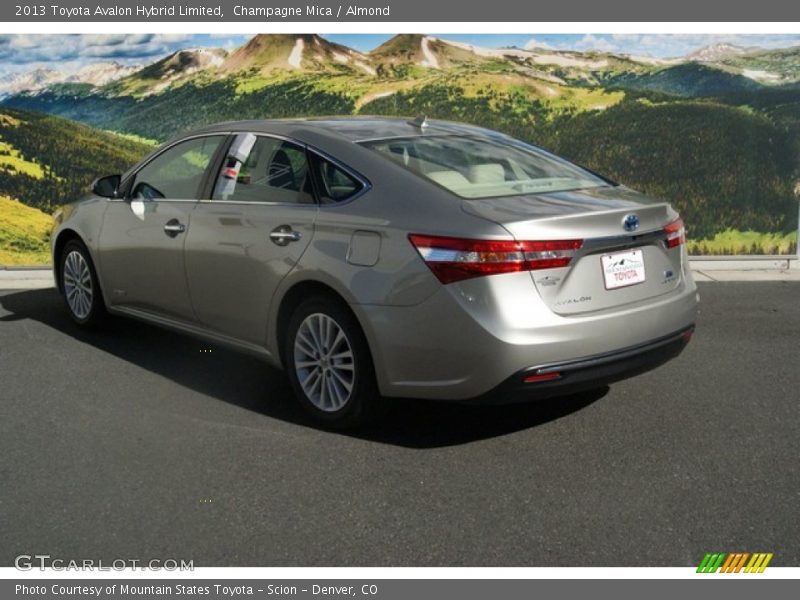 Champagne Mica / Almond 2013 Toyota Avalon Hybrid Limited