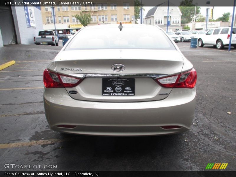 Camel Pearl / Camel 2011 Hyundai Sonata Limited