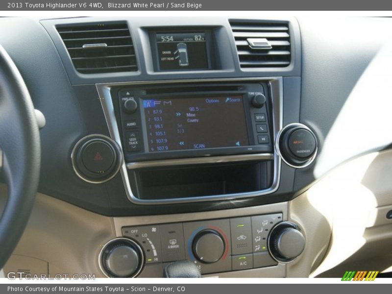 Blizzard White Pearl / Sand Beige 2013 Toyota Highlander V6 4WD