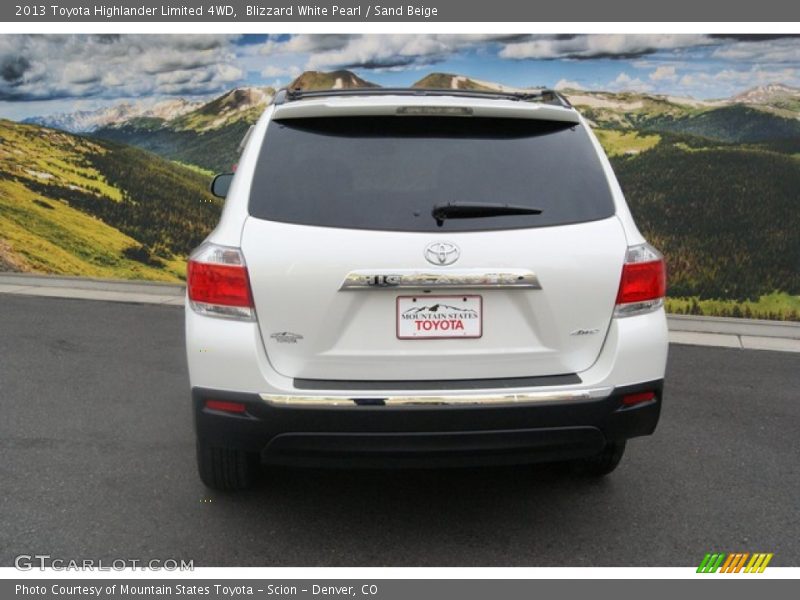 Blizzard White Pearl / Sand Beige 2013 Toyota Highlander Limited 4WD