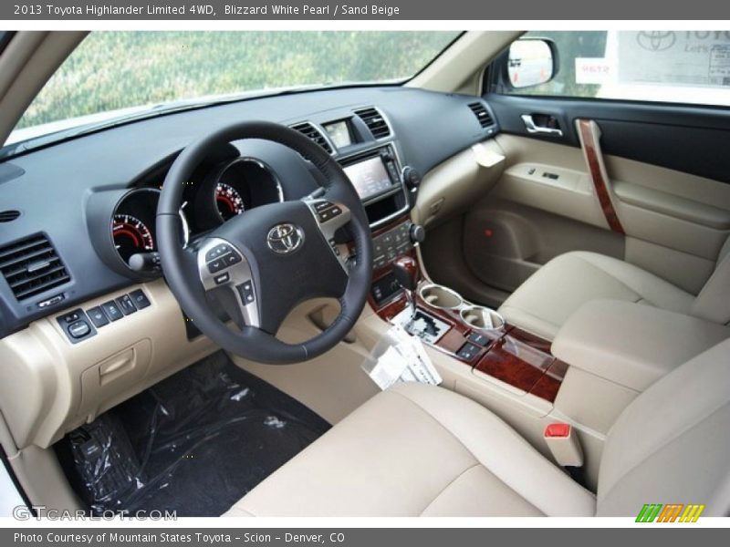 Blizzard White Pearl / Sand Beige 2013 Toyota Highlander Limited 4WD