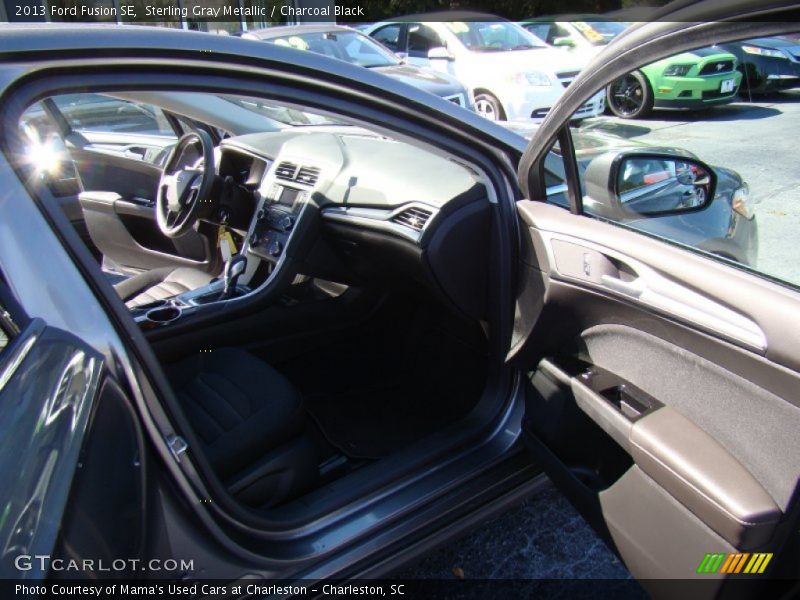 Sterling Gray Metallic / Charcoal Black 2013 Ford Fusion SE