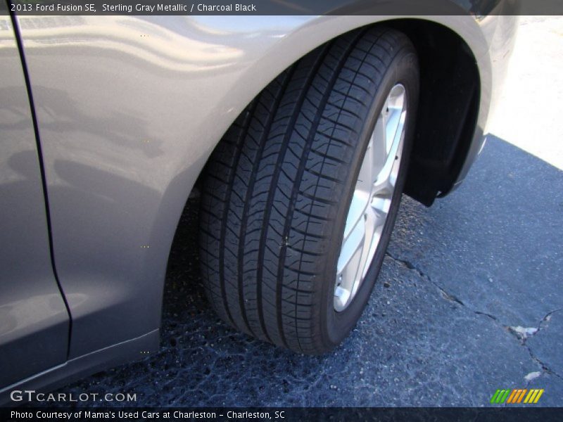 Sterling Gray Metallic / Charcoal Black 2013 Ford Fusion SE