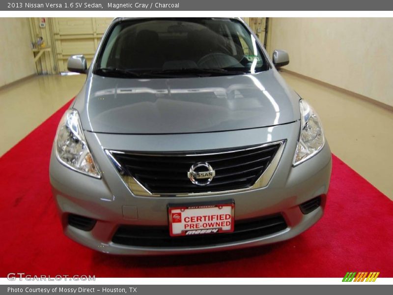 Magnetic Gray / Charcoal 2013 Nissan Versa 1.6 SV Sedan