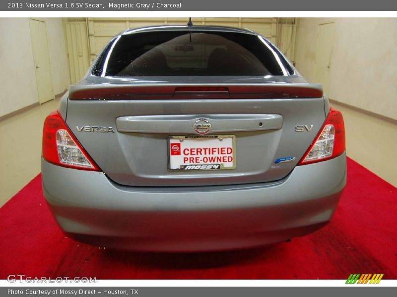 Magnetic Gray / Charcoal 2013 Nissan Versa 1.6 SV Sedan