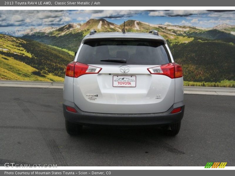 Classic Silver Metallic / Ash 2013 Toyota RAV4 LE AWD