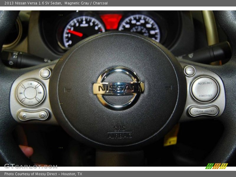 Magnetic Gray / Charcoal 2013 Nissan Versa 1.6 SV Sedan