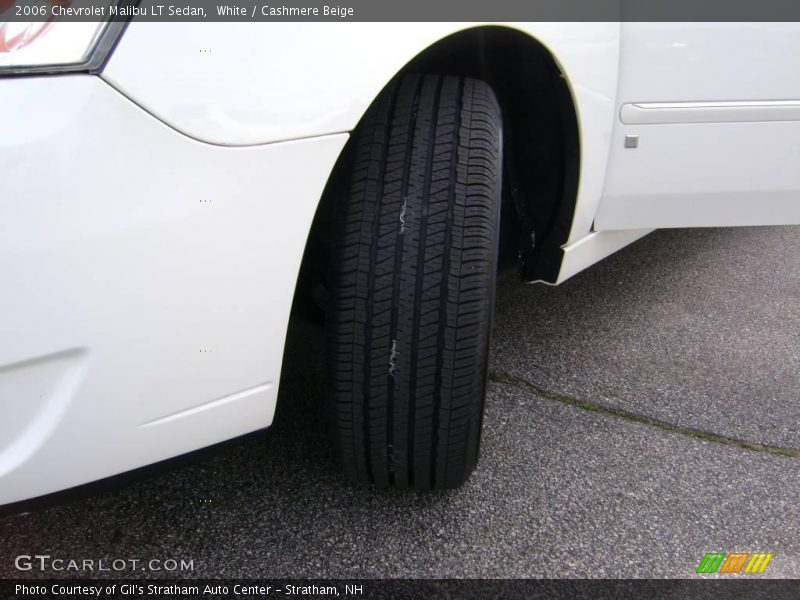 White / Cashmere Beige 2006 Chevrolet Malibu LT Sedan