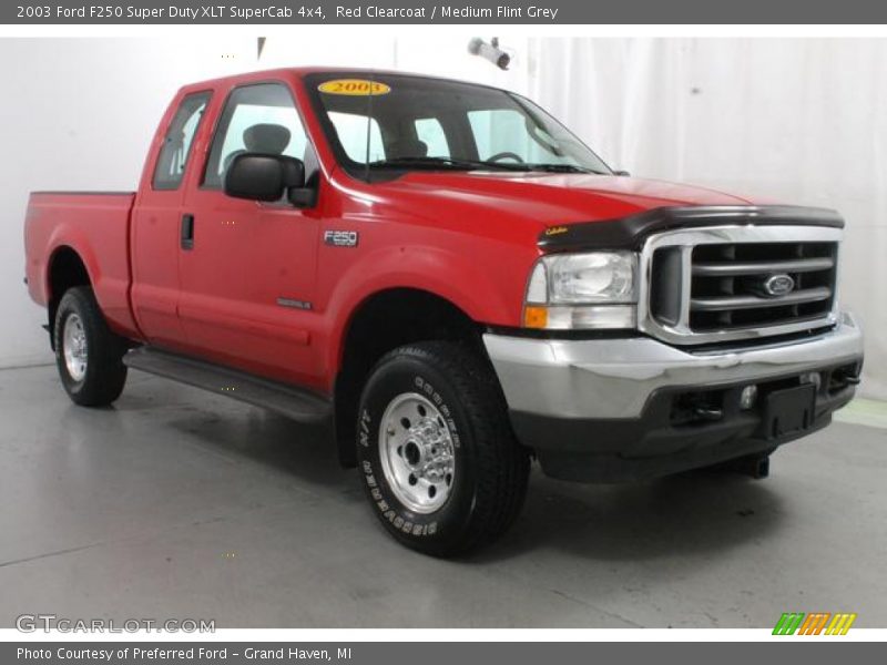 Red Clearcoat / Medium Flint Grey 2003 Ford F250 Super Duty XLT SuperCab 4x4