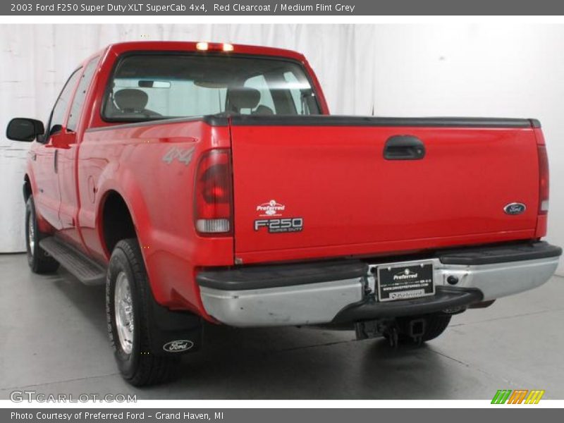 Red Clearcoat / Medium Flint Grey 2003 Ford F250 Super Duty XLT SuperCab 4x4