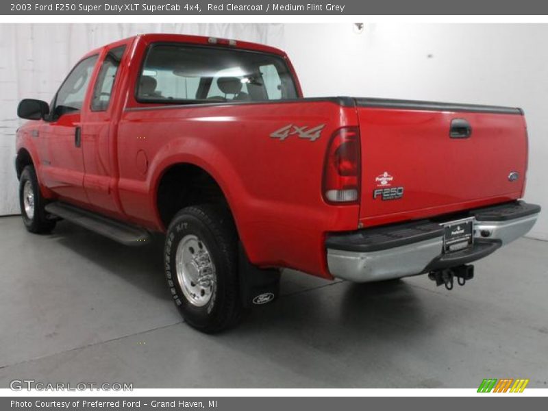 Red Clearcoat / Medium Flint Grey 2003 Ford F250 Super Duty XLT SuperCab 4x4