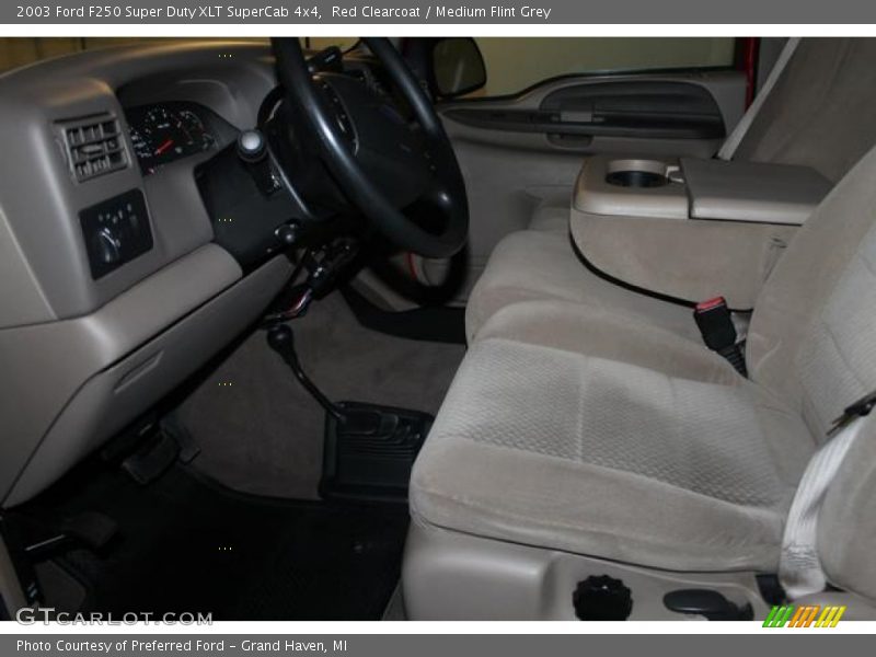 Red Clearcoat / Medium Flint Grey 2003 Ford F250 Super Duty XLT SuperCab 4x4