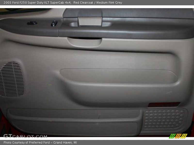 Red Clearcoat / Medium Flint Grey 2003 Ford F250 Super Duty XLT SuperCab 4x4