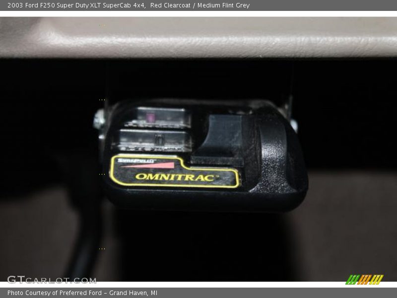 Red Clearcoat / Medium Flint Grey 2003 Ford F250 Super Duty XLT SuperCab 4x4