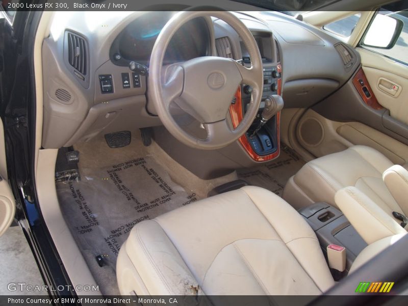 Black Onyx / Ivory 2000 Lexus RX 300