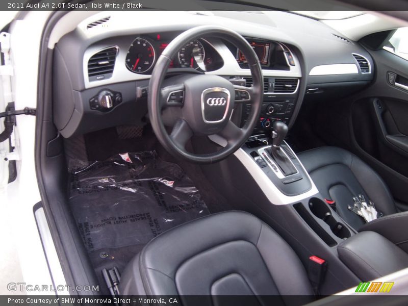 Ibis White / Black 2011 Audi A4 2.0T Sedan