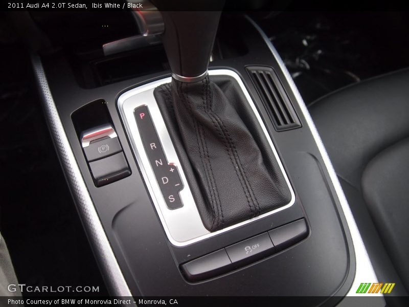 Ibis White / Black 2011 Audi A4 2.0T Sedan