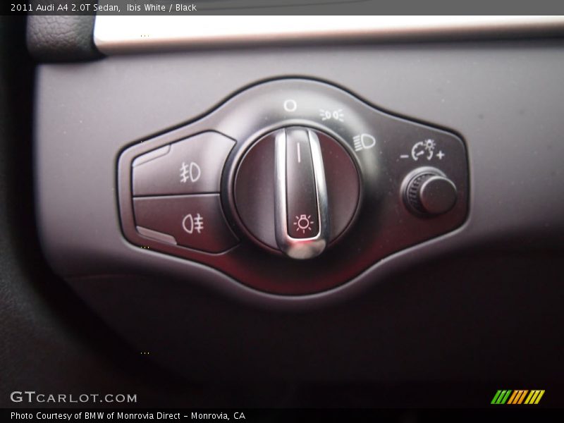 Ibis White / Black 2011 Audi A4 2.0T Sedan