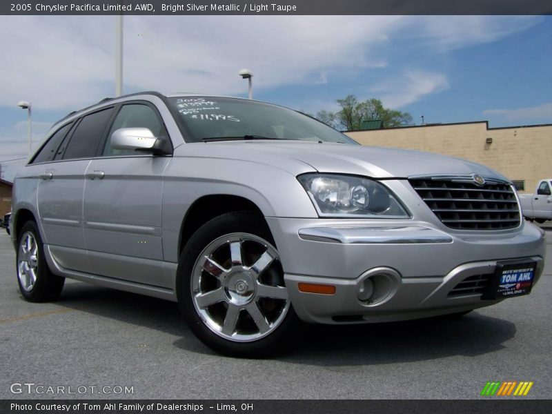 Bright Silver Metallic / Light Taupe 2005 Chrysler Pacifica Limited AWD