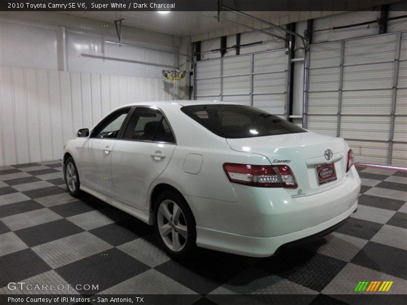 Super White / Dark Charcoal 2010 Toyota Camry SE V6