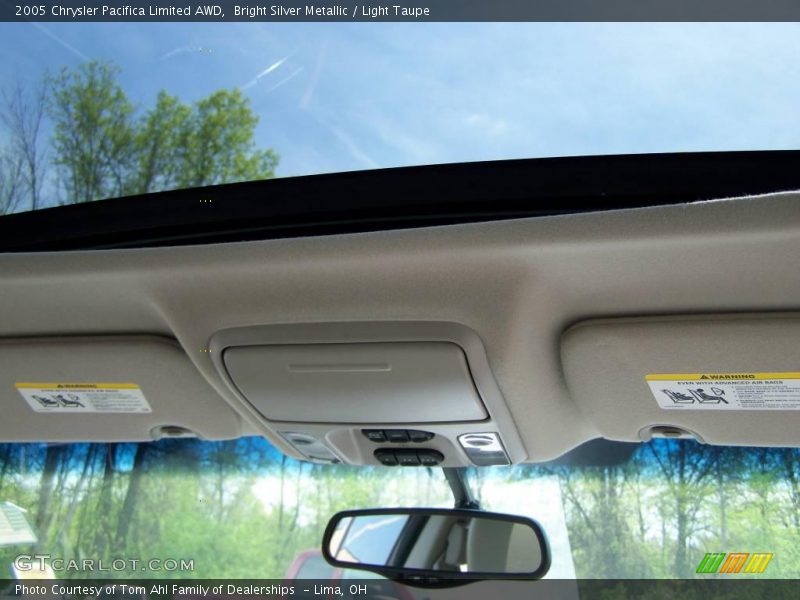 Bright Silver Metallic / Light Taupe 2005 Chrysler Pacifica Limited AWD