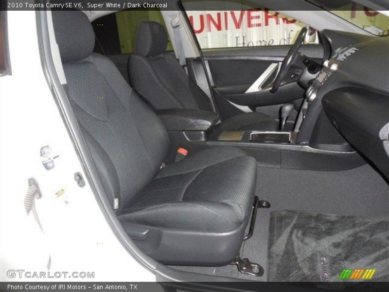 Super White / Dark Charcoal 2010 Toyota Camry SE V6