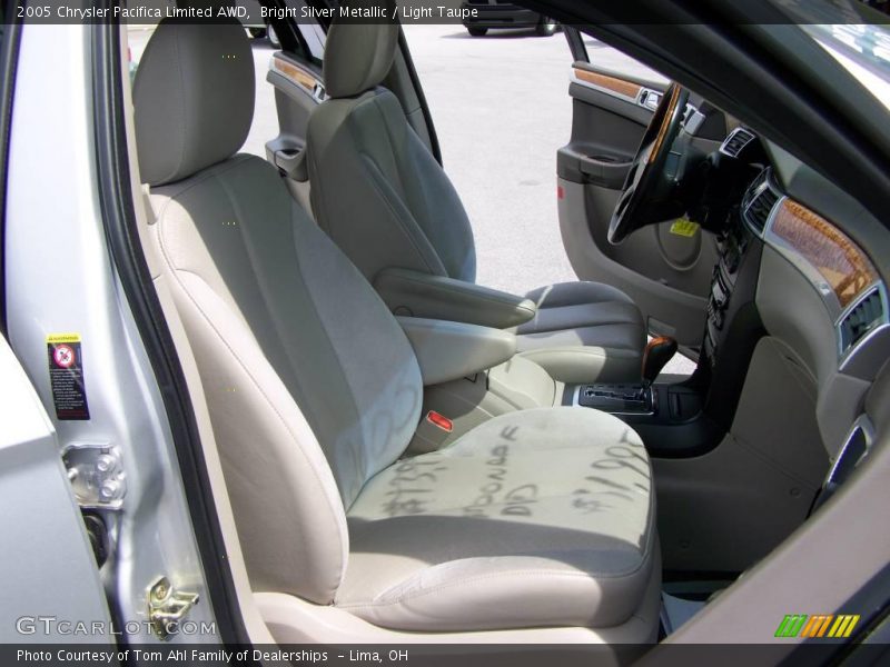 Bright Silver Metallic / Light Taupe 2005 Chrysler Pacifica Limited AWD