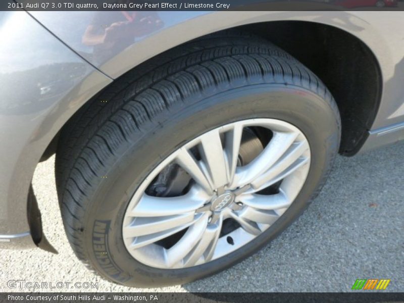 Daytona Grey Pearl Effect / Limestone Grey 2011 Audi Q7 3.0 TDI quattro