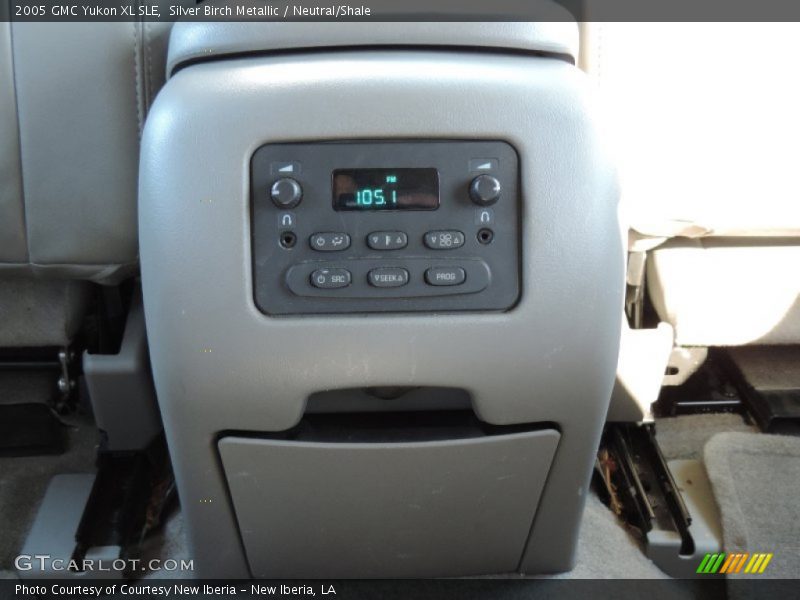 Silver Birch Metallic / Neutral/Shale 2005 GMC Yukon XL SLE