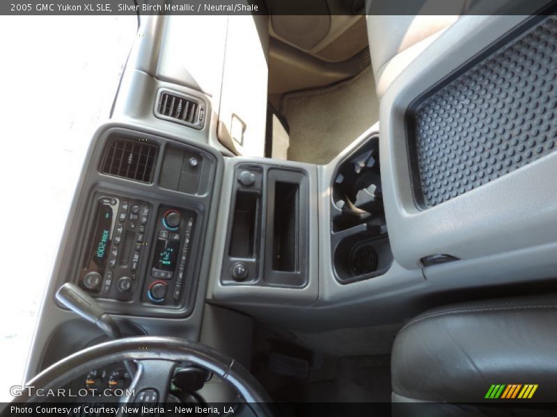 Silver Birch Metallic / Neutral/Shale 2005 GMC Yukon XL SLE