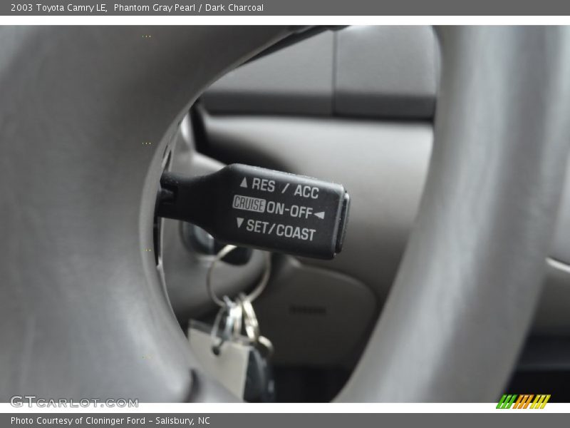 Phantom Gray Pearl / Dark Charcoal 2003 Toyota Camry LE