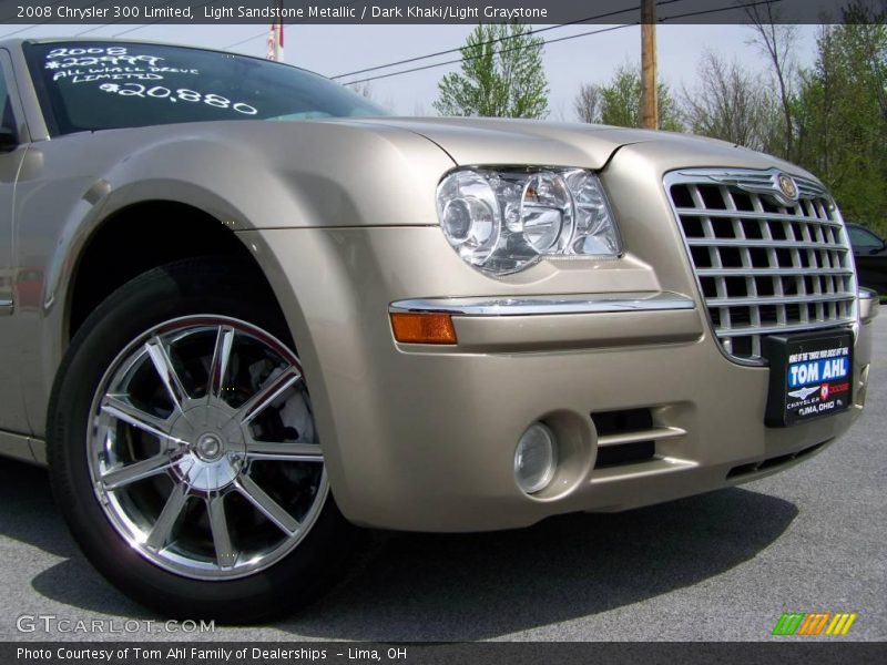 Light Sandstone Metallic / Dark Khaki/Light Graystone 2008 Chrysler 300 Limited