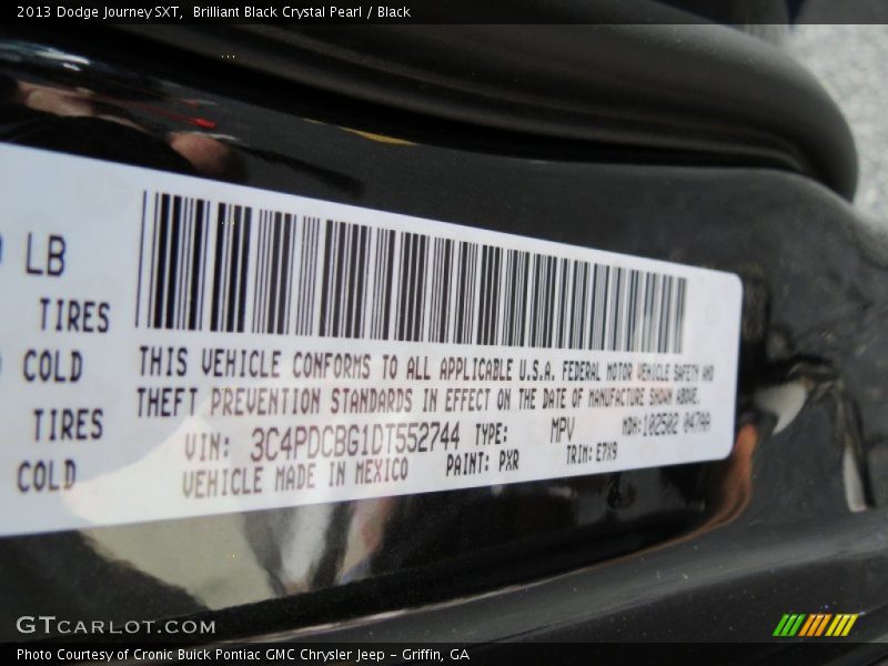 Brilliant Black Crystal Pearl / Black 2013 Dodge Journey SXT