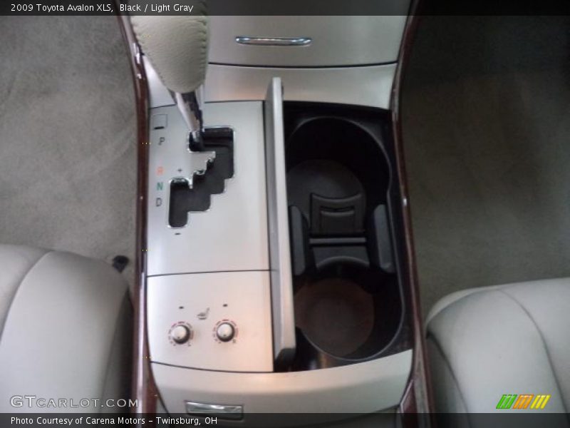 Black / Light Gray 2009 Toyota Avalon XLS