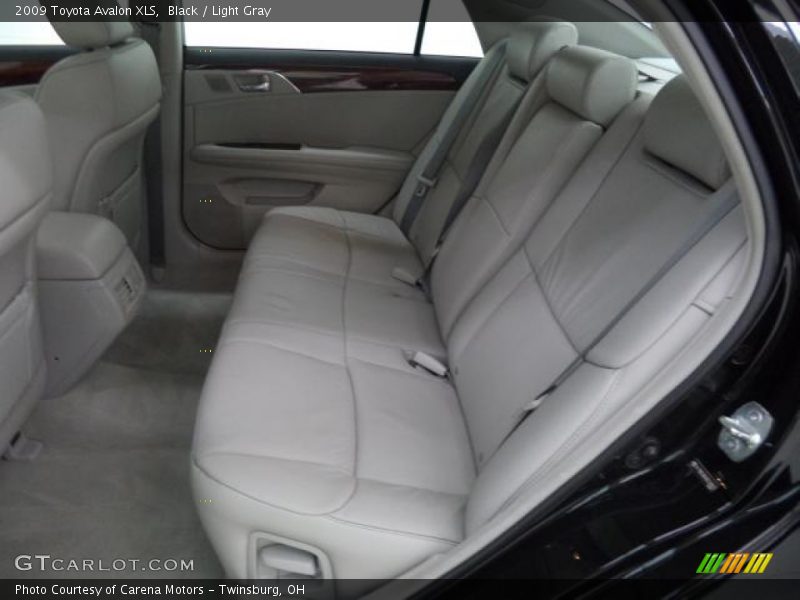 Black / Light Gray 2009 Toyota Avalon XLS