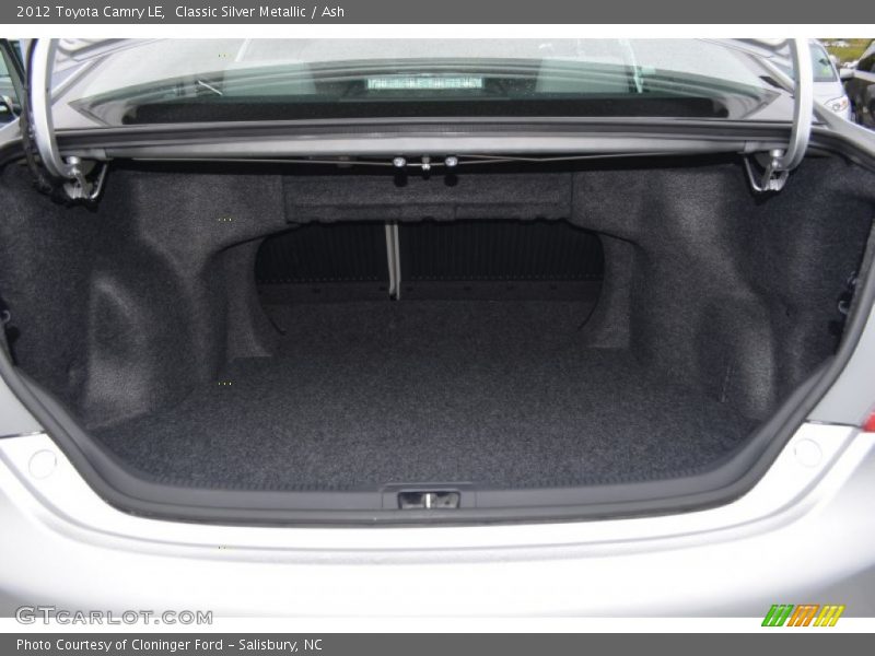 Classic Silver Metallic / Ash 2012 Toyota Camry LE