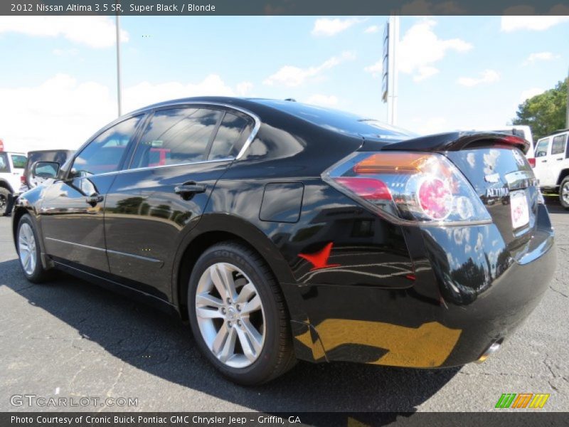 Super Black / Blonde 2012 Nissan Altima 3.5 SR