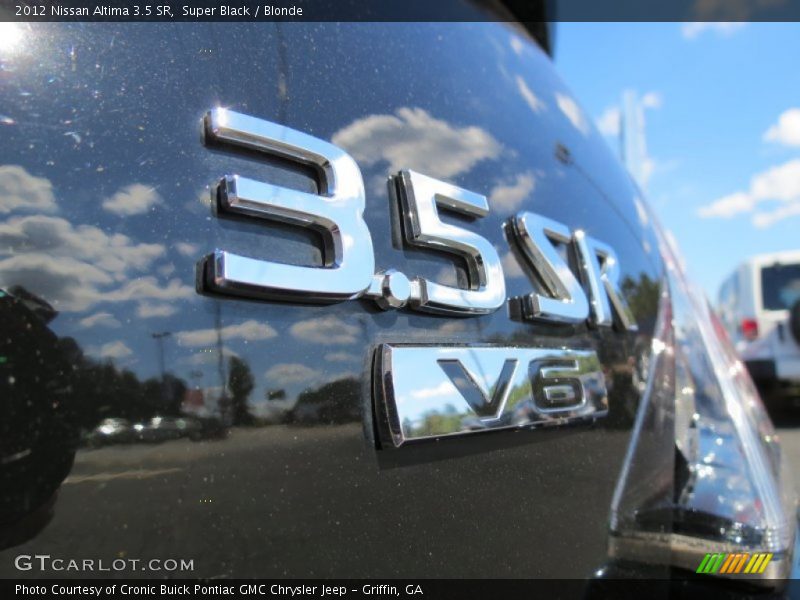 Super Black / Blonde 2012 Nissan Altima 3.5 SR