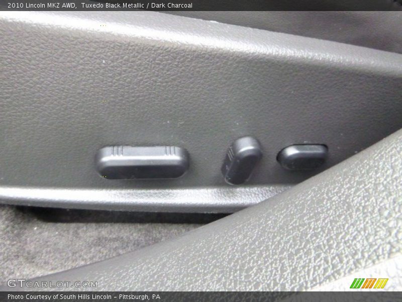 Tuxedo Black Metallic / Dark Charcoal 2010 Lincoln MKZ AWD