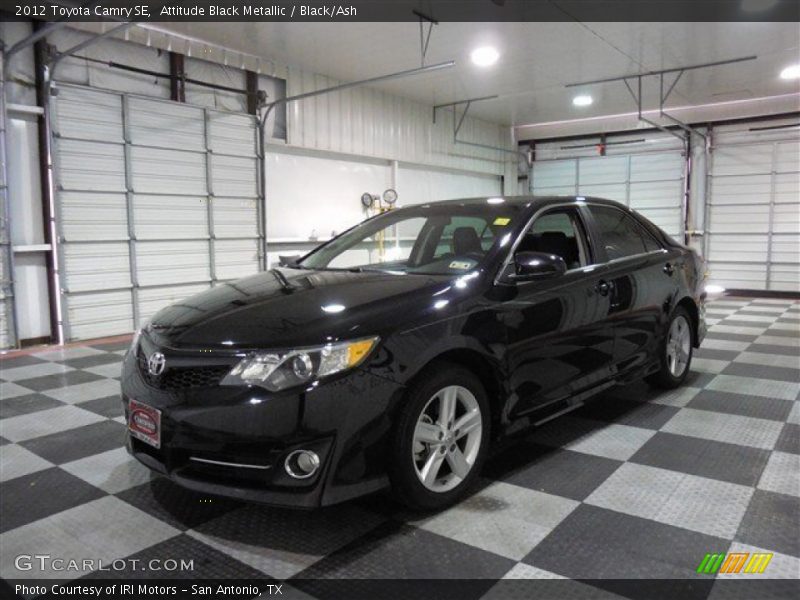 Attitude Black Metallic / Black/Ash 2012 Toyota Camry SE