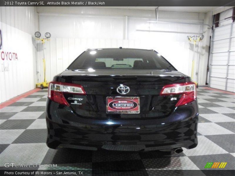 Attitude Black Metallic / Black/Ash 2012 Toyota Camry SE
