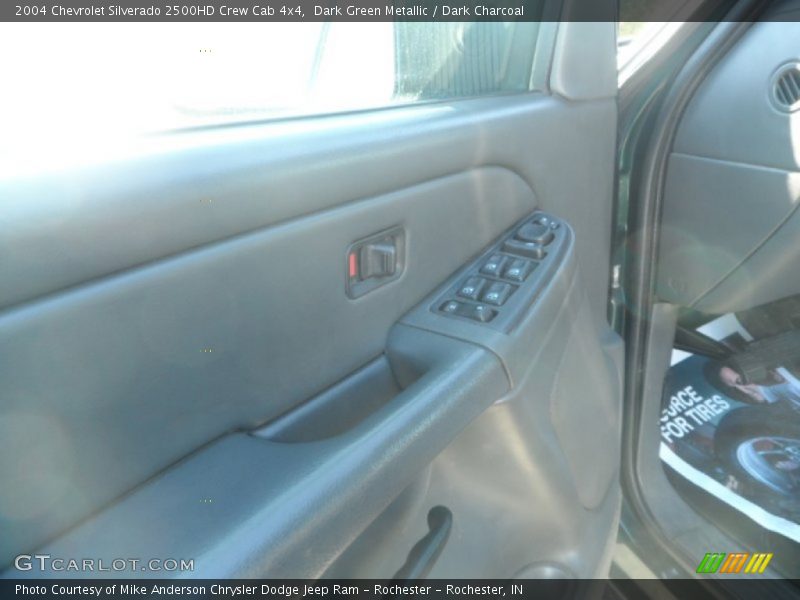 Dark Green Metallic / Dark Charcoal 2004 Chevrolet Silverado 2500HD Crew Cab 4x4
