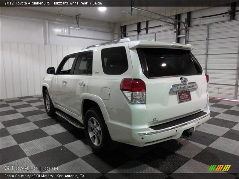 Blizzard White Pearl / Beige 2012 Toyota 4Runner SR5