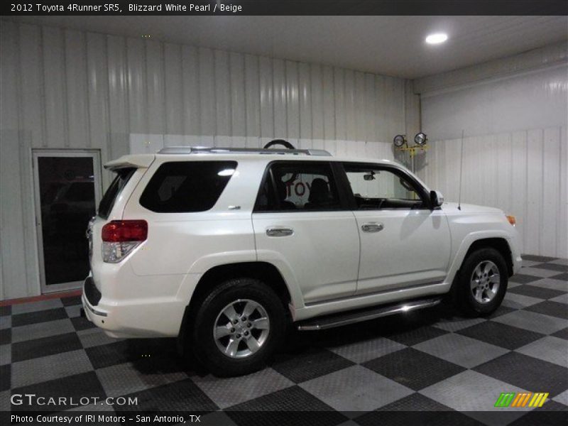 Blizzard White Pearl / Beige 2012 Toyota 4Runner SR5