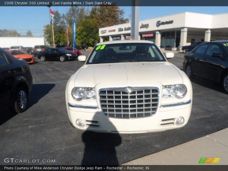 Cool Vanilla White / Dark Slate Gray 2008 Chrysler 300 Limited