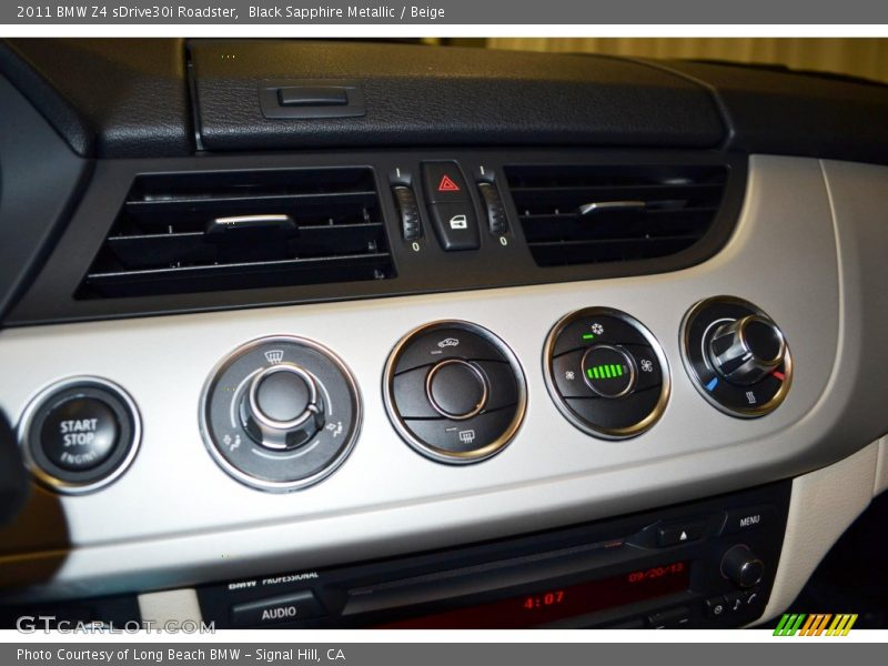 Controls of 2011 Z4 sDrive30i Roadster
