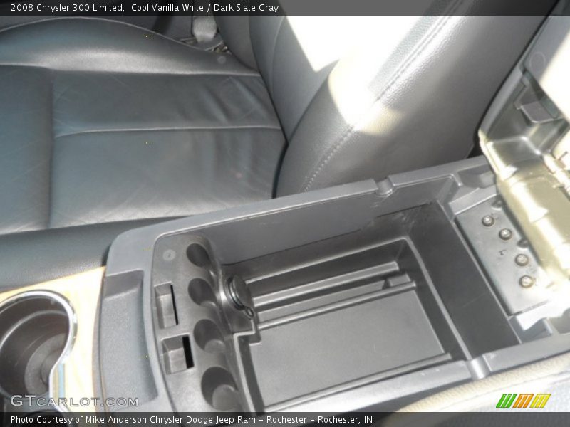 Cool Vanilla White / Dark Slate Gray 2008 Chrysler 300 Limited