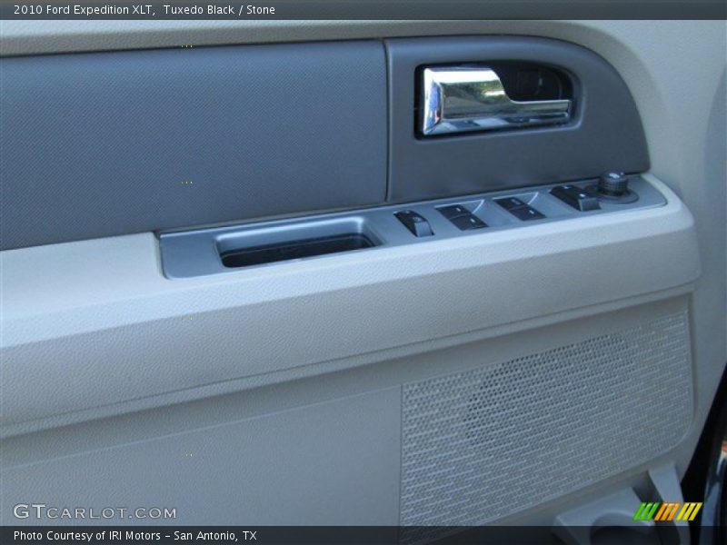 Tuxedo Black / Stone 2010 Ford Expedition XLT