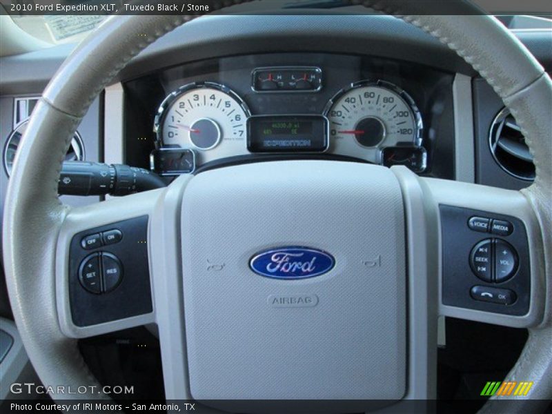 Tuxedo Black / Stone 2010 Ford Expedition XLT